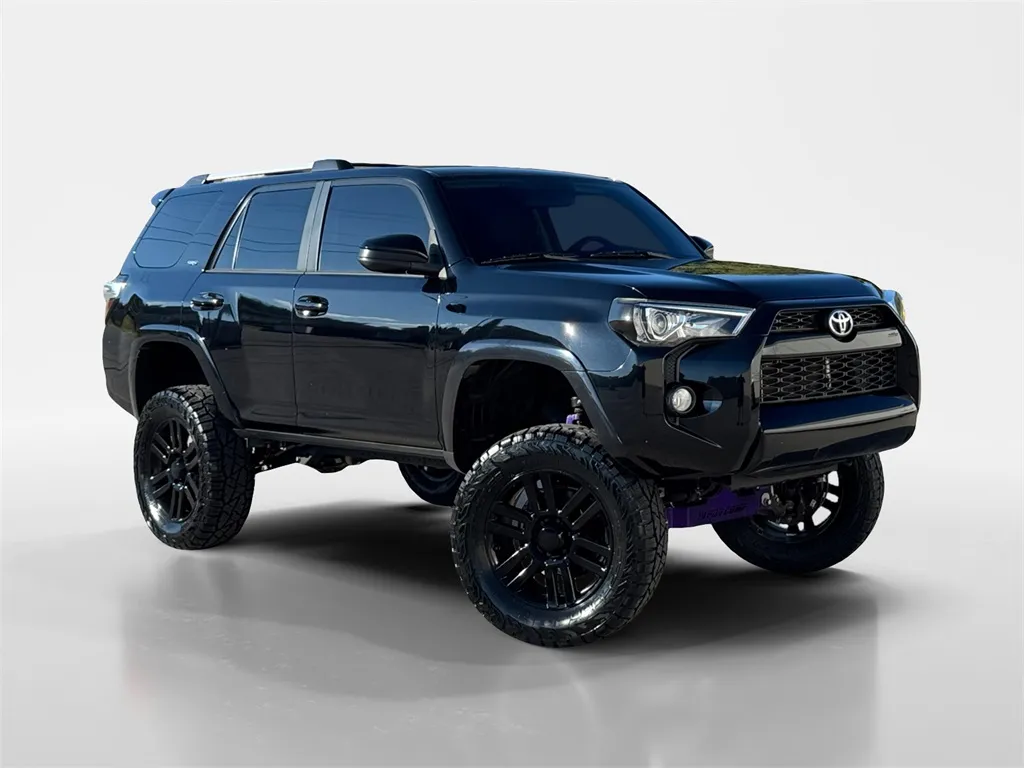 2019 Toyota 4Runner SR5 for sale in Knoxville, TN