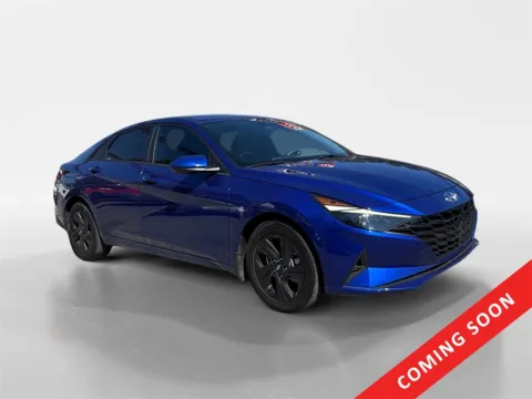 Blue 2022 Hyundai Elantra SEL for sale in Knoxville, TN