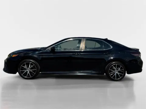 More photos of 2021 Toyota Camry SE at Cars 4 U LLC, TN