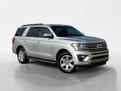 Silver 2019 Ford Expedition XLT for sale in Knoxville, TN