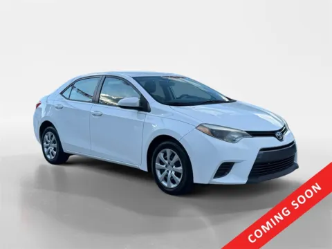 White 2015 Toyota Corolla LE for sale in Knoxville, TN