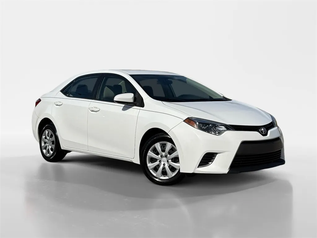 2015 Toyota Corolla LE for sale in Knoxville, TN