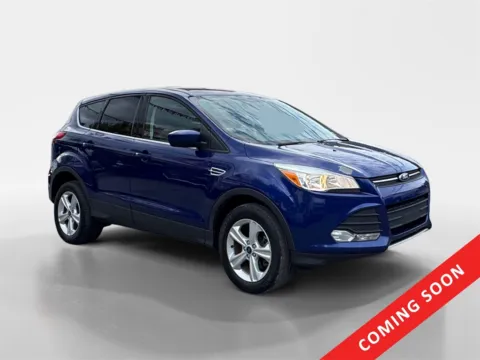 Blue 2016 Ford Escape SE for sale in Knoxville, TN