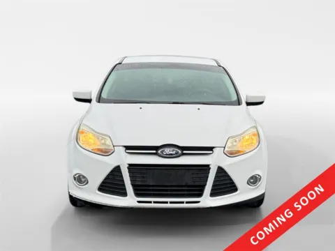 Photos of 2012 Ford Focus SE for sale in Knoxville, TN at Cars 4 U LLC