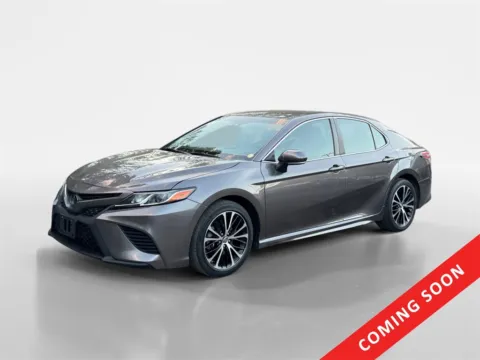 Another view of 2018 Toyota Camry SE for sale in Knoxville, TN at Cars 4 U LLC