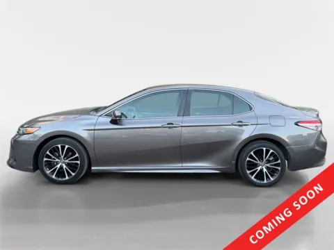 More photos of 2018 Toyota Camry SE at Cars 4 U LLC, TN