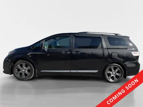 More photos of 2017 Toyota Sienna SE at Cars 4 U LLC, TN