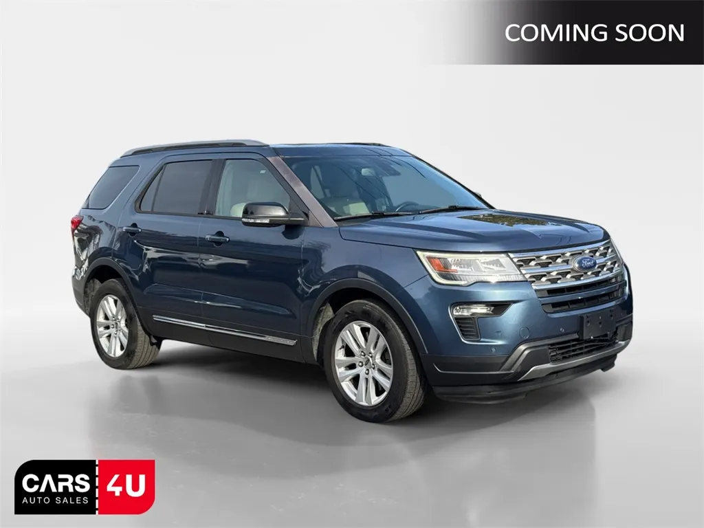 Blue 2018 Ford Explorer XLT for sale in Knoxville, TN
