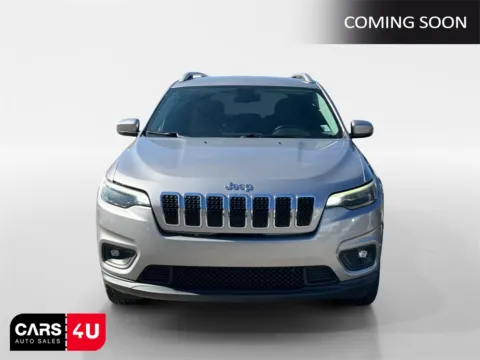 Photos of 2019 Jeep Cherokee Latitude Plus for sale in Knoxville, TN at Cars 4 U LLC