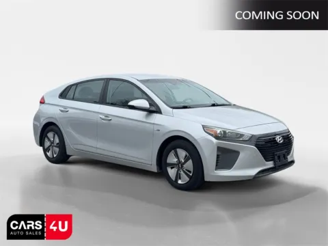 Silver 2018 Hyundai Ioniq Hybrid Blue for sale in Knoxville, TN