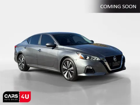 Gray 2021 Nissan Altima 2.5 SV for sale in Knoxville, TN