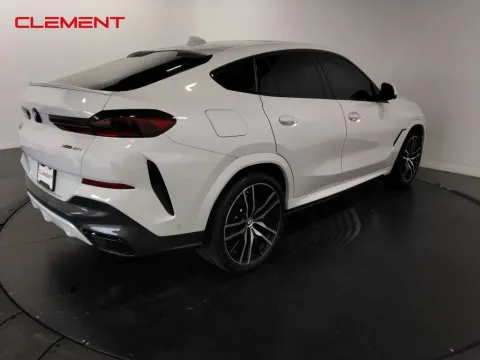 More photos of 2022 BMW X6 xDrive40i at Clement Supercenter, MO