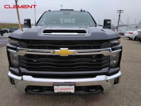 Photos of 2024 Chevrolet Silverado 3500HD LT for sale in Saint Charles, MO at Clement Supercenter