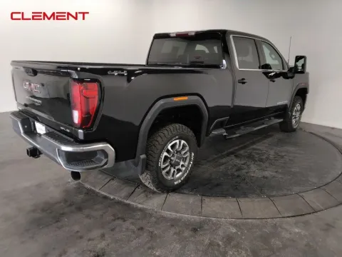 More photos of 2023 GMC Sierra 2500HD SLE at Clement Supercenter, MO