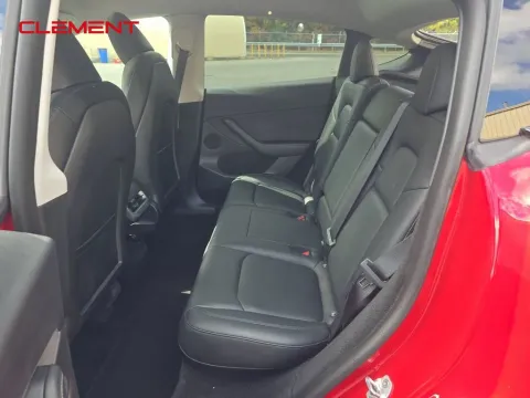 More photos of 2023 Tesla Model Y Long Range at Clement Supercenter, MO