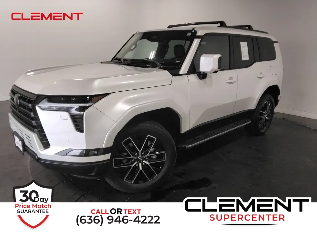 2024 Lexus GX Premium's photo