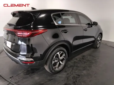 More photos of 2022 Kia Sportage LX at Clement Supercenter, MO