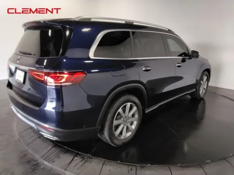 More photos of 2022 Mercedes-Benz GLS 450 at Clement Supercenter, MO