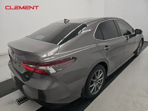 More photos of 2023 Toyota Camry LE at Clement Supercenter, MO