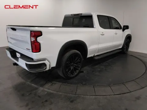 More photos of 2019 Chevrolet Silverado 1500 RST at Clement Supercenter, MO