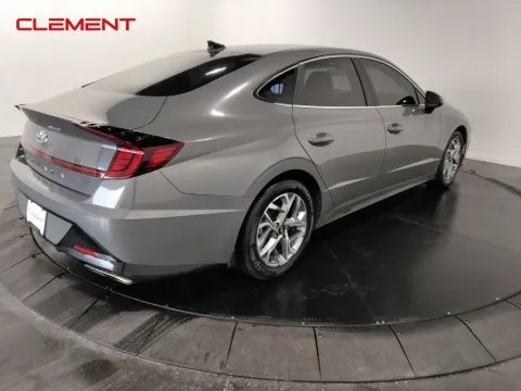 More photos of 2023 Hyundai Sonata SEL at Clement Supercenter, MO