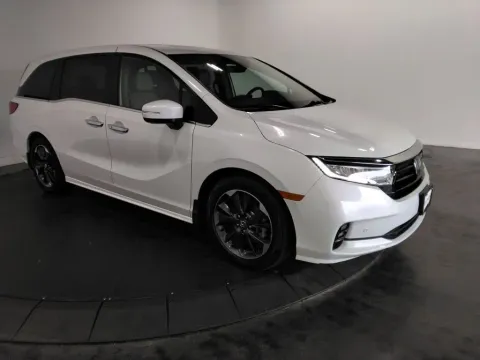 More photos of 2022 Honda Odyssey Elite at Clement Supercenter, MO