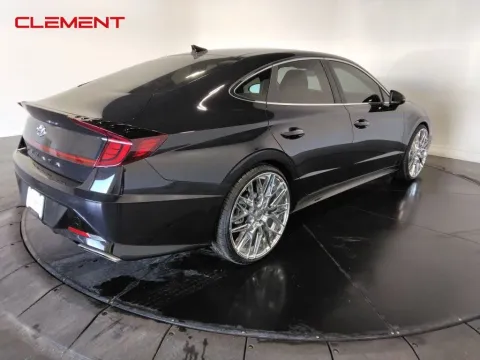 More photos of 2023 Hyundai Sonata SEL at Clement Supercenter, MO