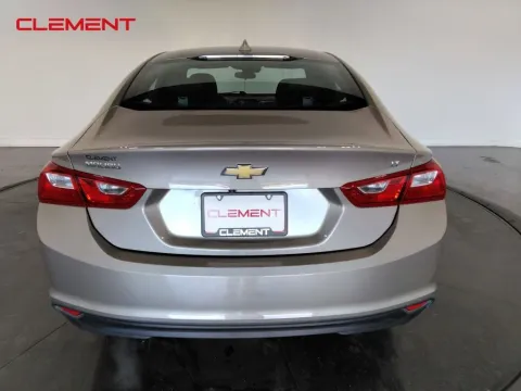 More photos of 2023 Chevrolet Malibu LT at Clement Supercenter, MO