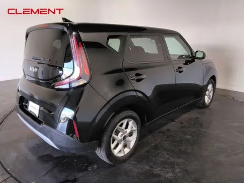 More photos of 2023 Kia Soul LX at Clement Supercenter, MO