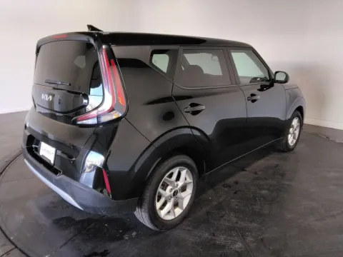 More photos of 2023 Kia Soul LX at Clement Supercenter, MO