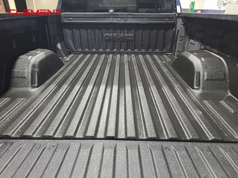 More photos of 2022 GMC Sierra 1500 Pro at Clement Supercenter, MO