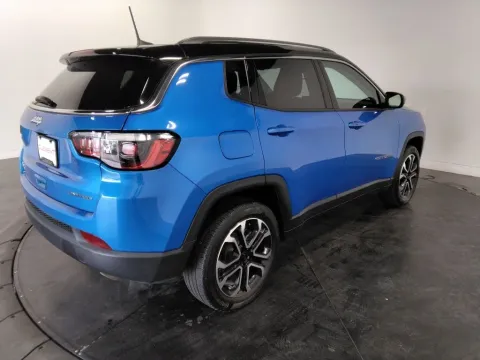 More photos of 2022 Jeep Compass Limited at Clement Supercenter, MO