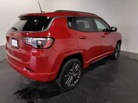 More photos of 2022 Jeep Compass Limited at Clement Supercenter, MO