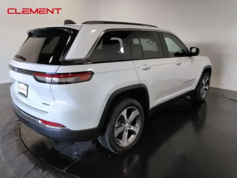 More photos of 2023 Jeep Grand Cherokee 4xe at Clement Supercenter, MO