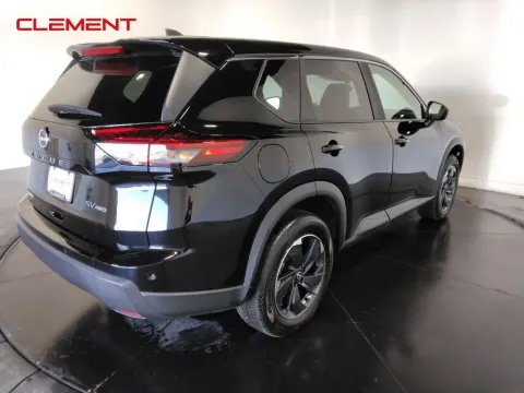More photos of 2024 Nissan Rogue SV at Clement Supercenter, MO