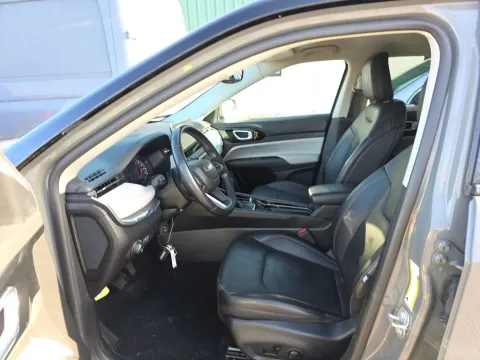 Another view of 2022 Jeep Compass Limited for sale in Saint Charles, MO at Clement Supercenter