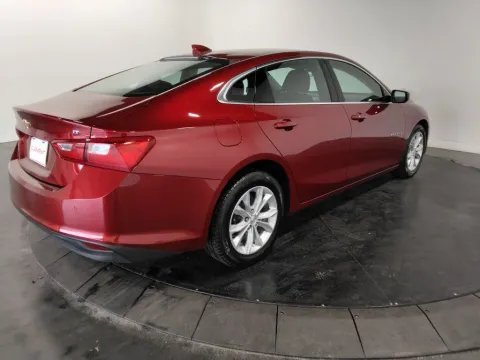 More photos of 2024 Chevrolet Malibu LT at Clement Supercenter, MO