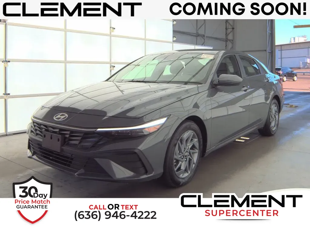 2024 Hyundai Elantra SEL's photo
