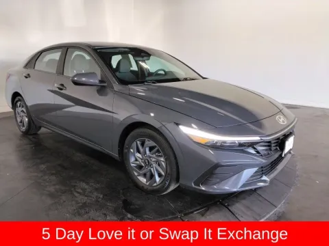 Another view of 2024 Hyundai Elantra SEL for sale in Saint Charles, MO at Clement Supercenter