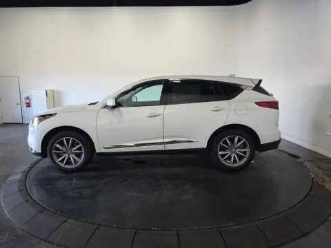 More photos of 2022 Acura RDX Technology Package at Clement Supercenter, MO