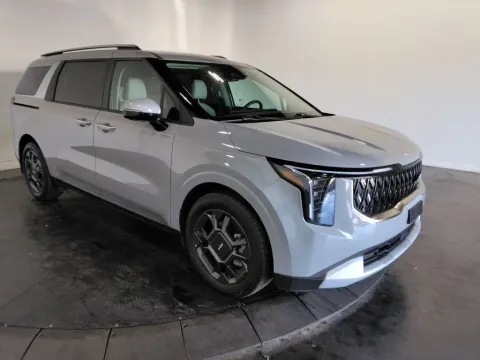 More photos of 2025 Kia Carnival Hybrid EX at Clement Supercenter, MO