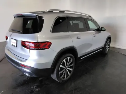 More photos of 2022 Mercedes-Benz GLB 250 at Clement Supercenter, MO