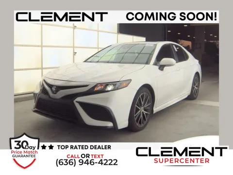 White 2024 Toyota Camry SE Nightshade for sale in Saint Charles, MO