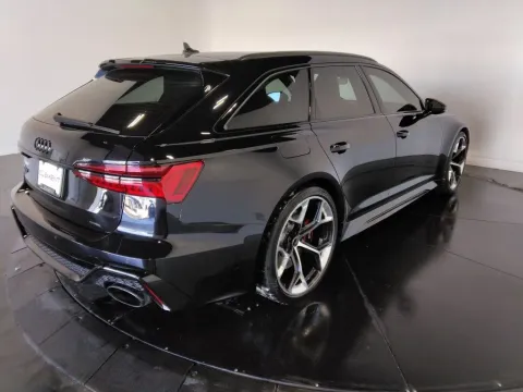 More photos of 2024 Audi RS 6 4.2 at Clement Supercenter, MO