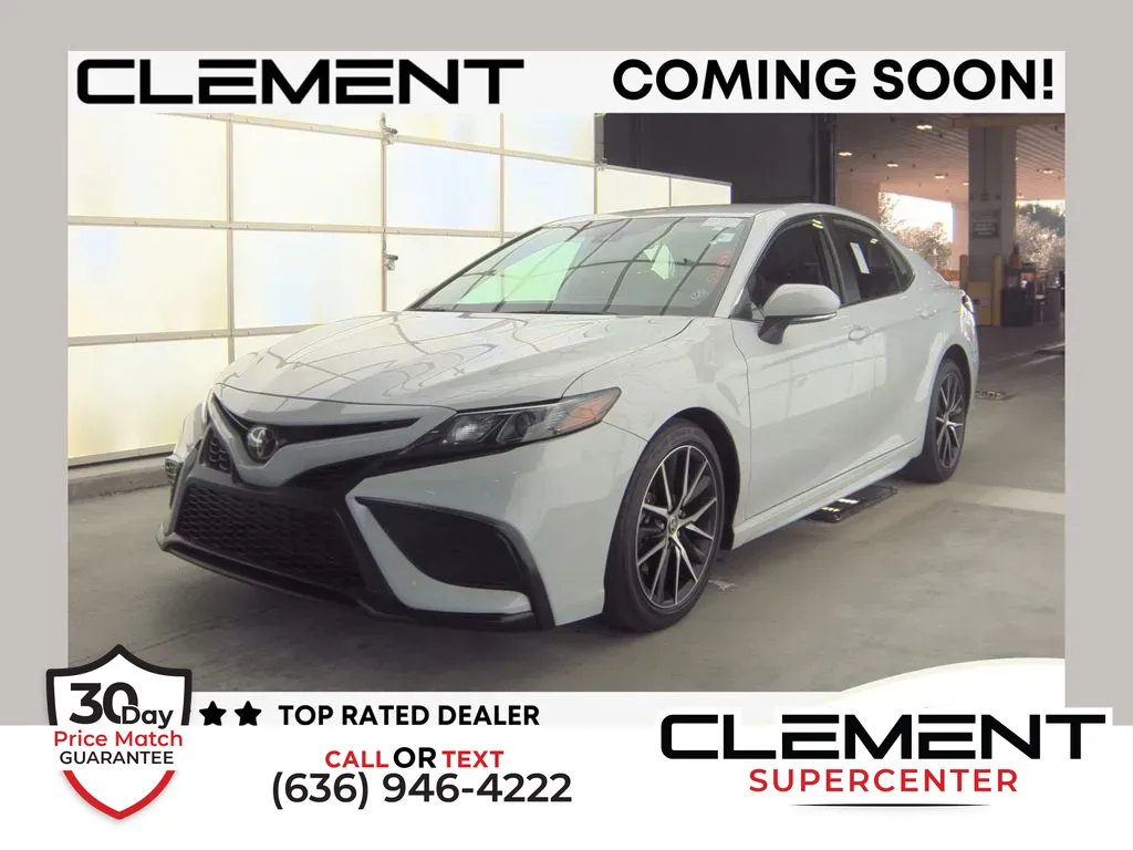 Silver 2023 Toyota Camry SE for sale in Saint Charles, MO