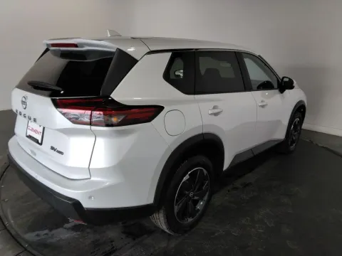 More photos of 2024 Nissan Rogue SV at Clement Supercenter, MO