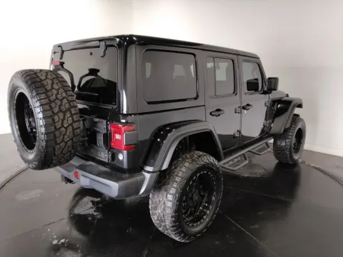 More photos of 2019 Jeep Wrangler Unlimited Rubicon at Clement Supercenter, MO