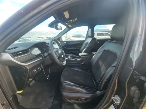 Another view of 2024 Jeep Grand Cherokee L Altitude for sale in Saint Charles, MO at Clement Supercenter