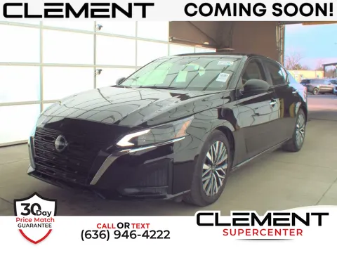 Black 2024 Nissan Altima 2.5 SV for sale in Saint Charles, MO