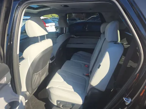 More photos of 2023 Hyundai Palisade SEL at Clement Supercenter, MO